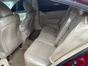 Lexus ES 350 FWD 2014 Red