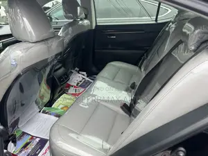 Lexus ES 350 FWD 2013 Black