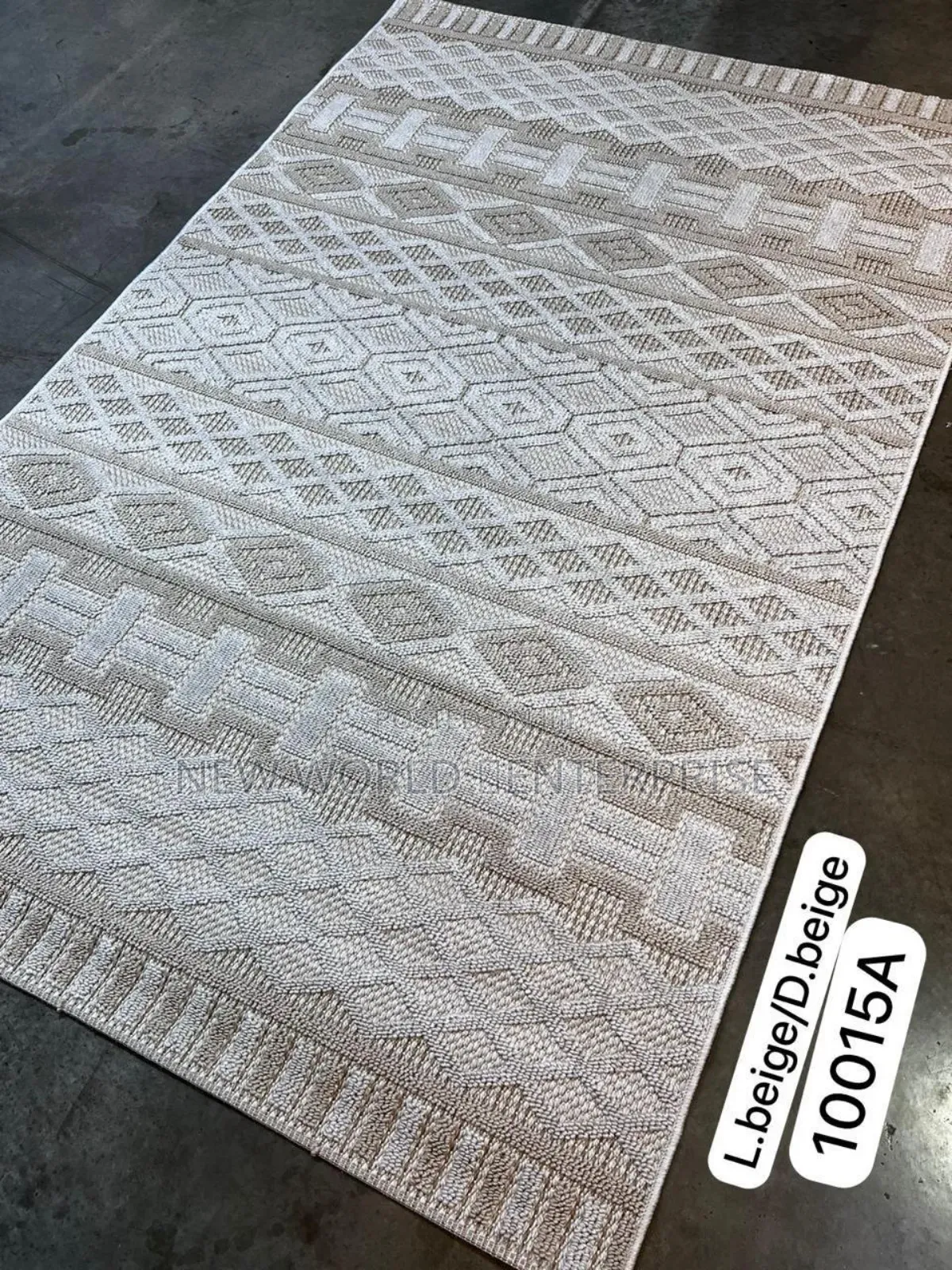 4by6 Feets Turkish Weaven Centre Rug