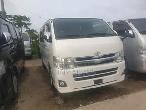 Toyota Grand HiAce 2012 White