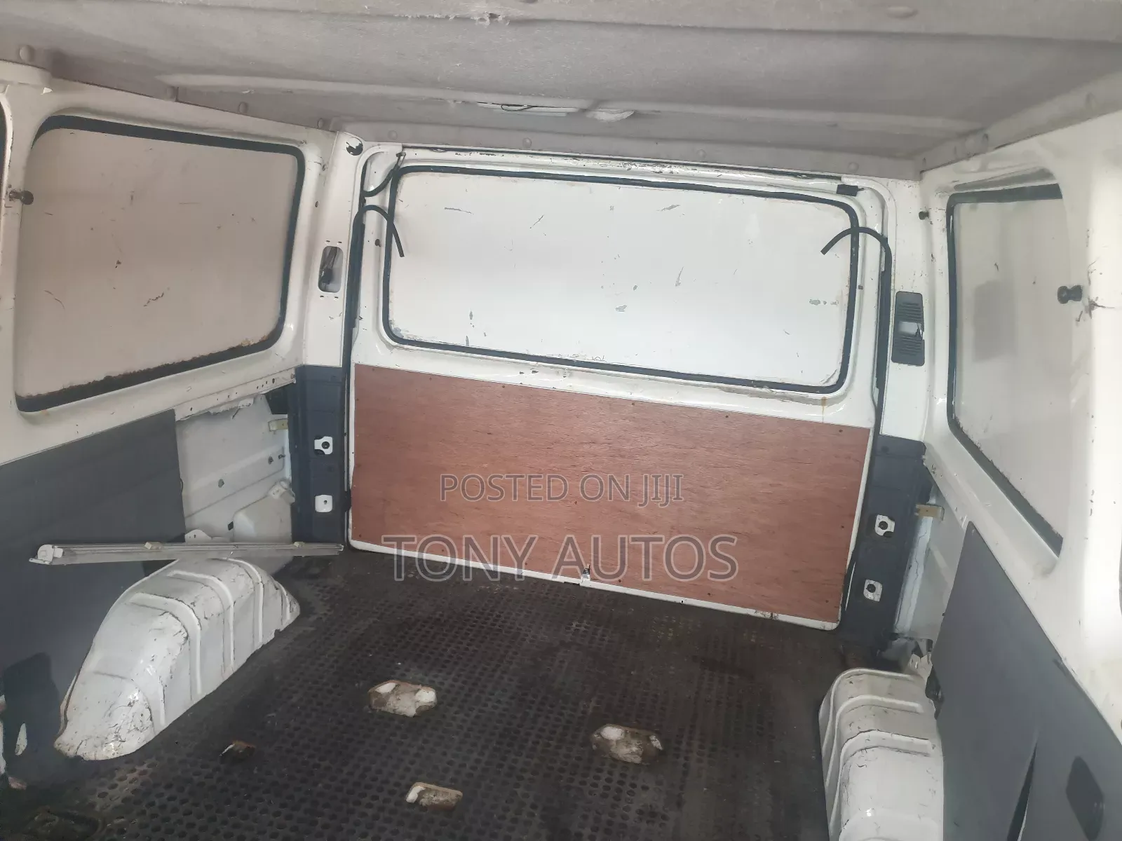 Ford Transit 2005 White