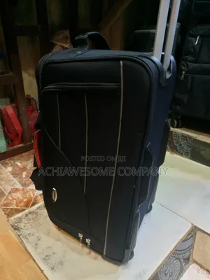 Weightless Traveling Bag