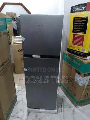 NEW IN REF 200DR 154 Litres Top Freezer Refrigerator