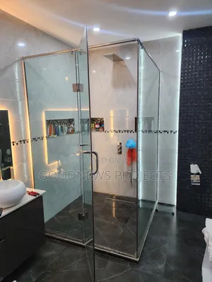 Cubicle Glass Enclosure