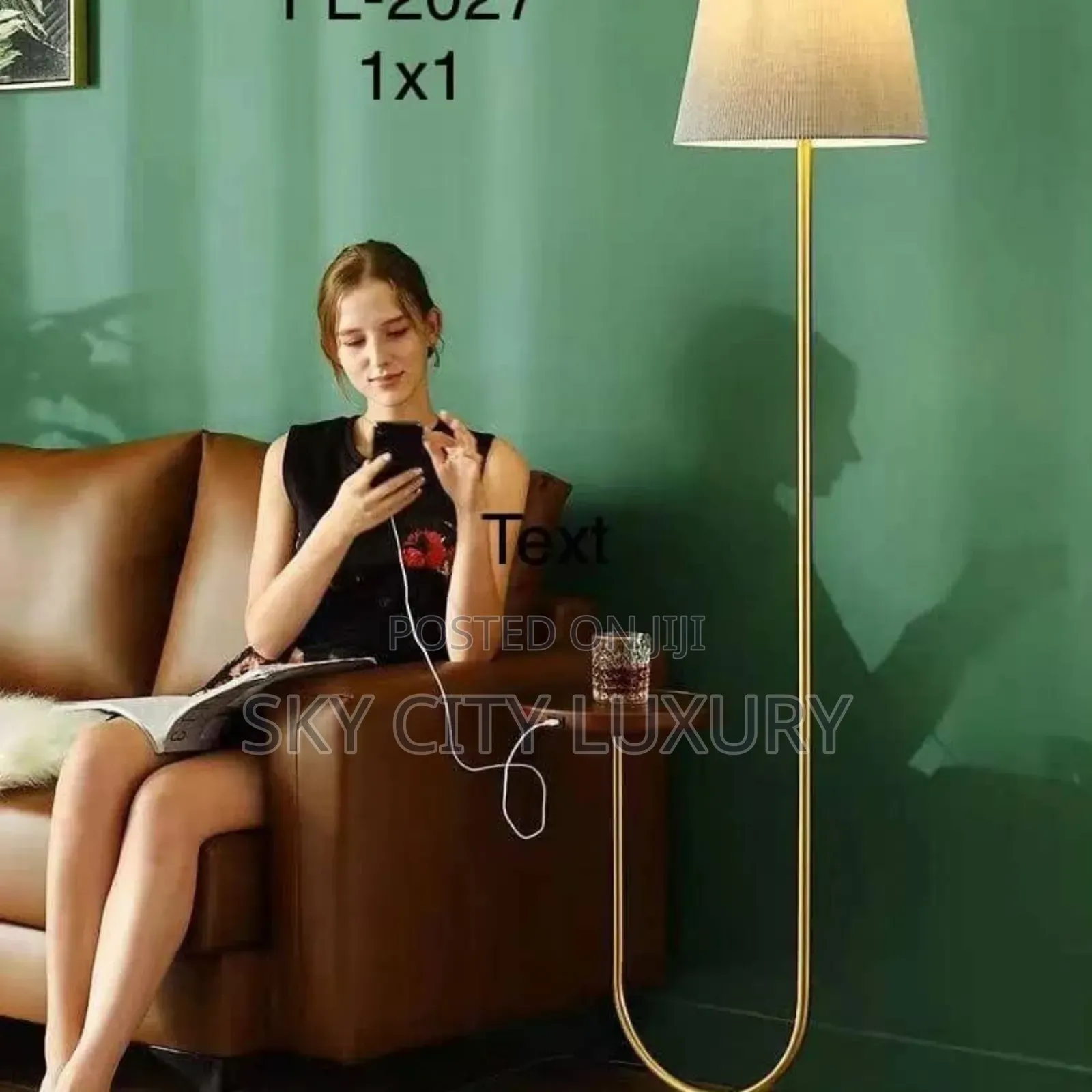 Nordic Side Standing Light