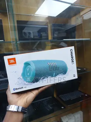 JBL Charge 5