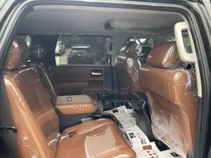 Toyota Sequoia 2015 Black
