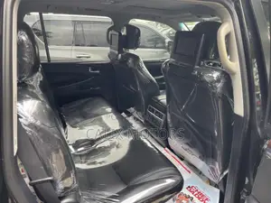 Lexus LX 570 AWD 2014 Black