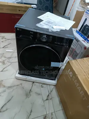 Classic LG 12kg Automatic Washing Machine WM4V9BCP2EE