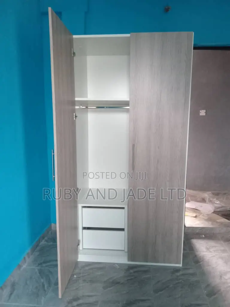 Single Wardrobe