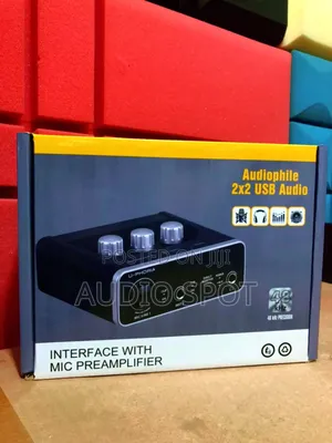 U-Phoria Um2 Usb Audio Interface/Sound Card