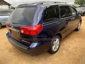 Toyota Sienna XLE Limited AWD 2006 Blue
