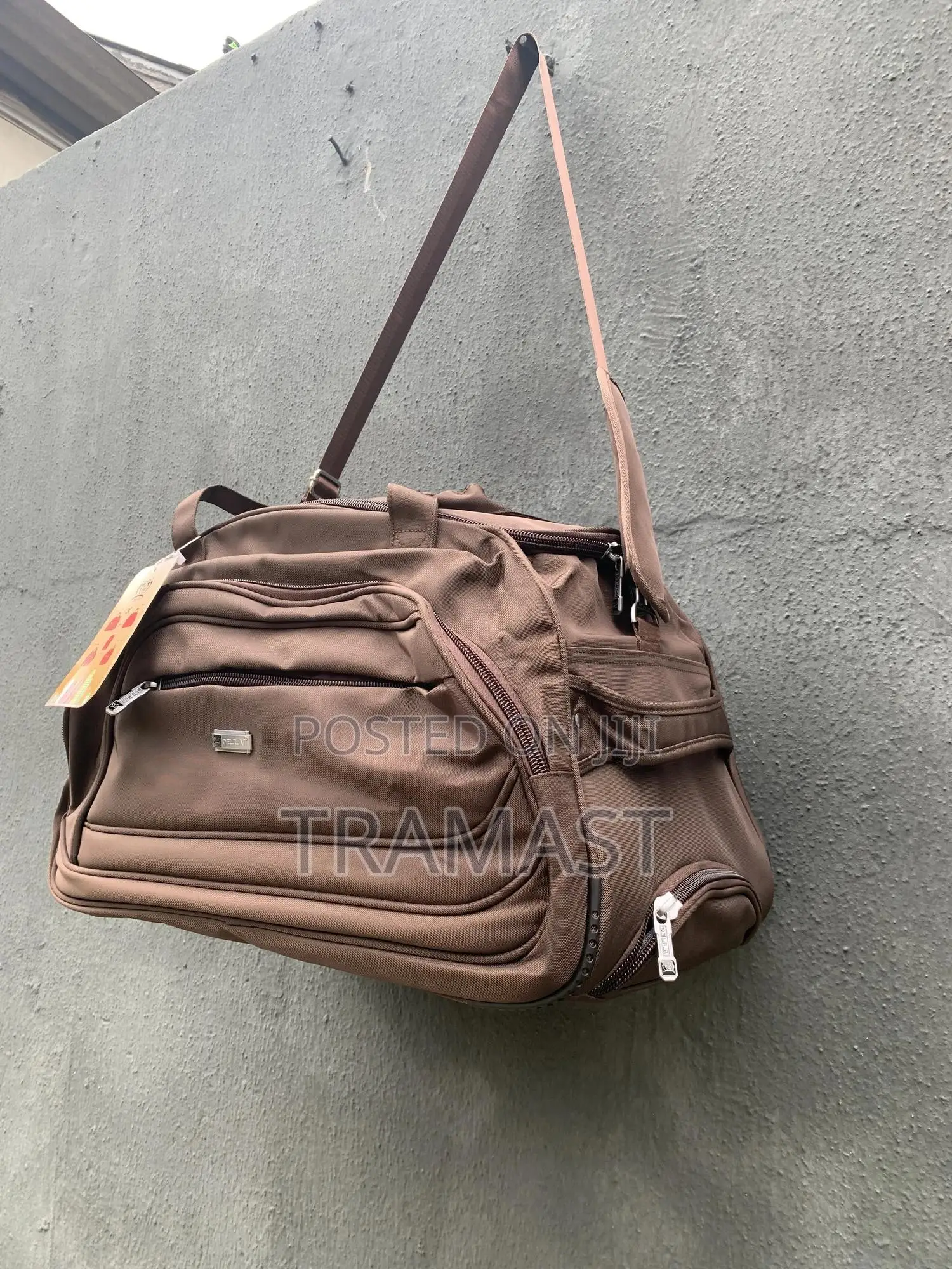 Duffle Bag With Trolley