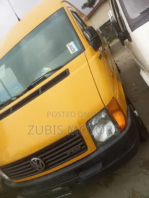 Volkswagen LT 2006 Yellow
