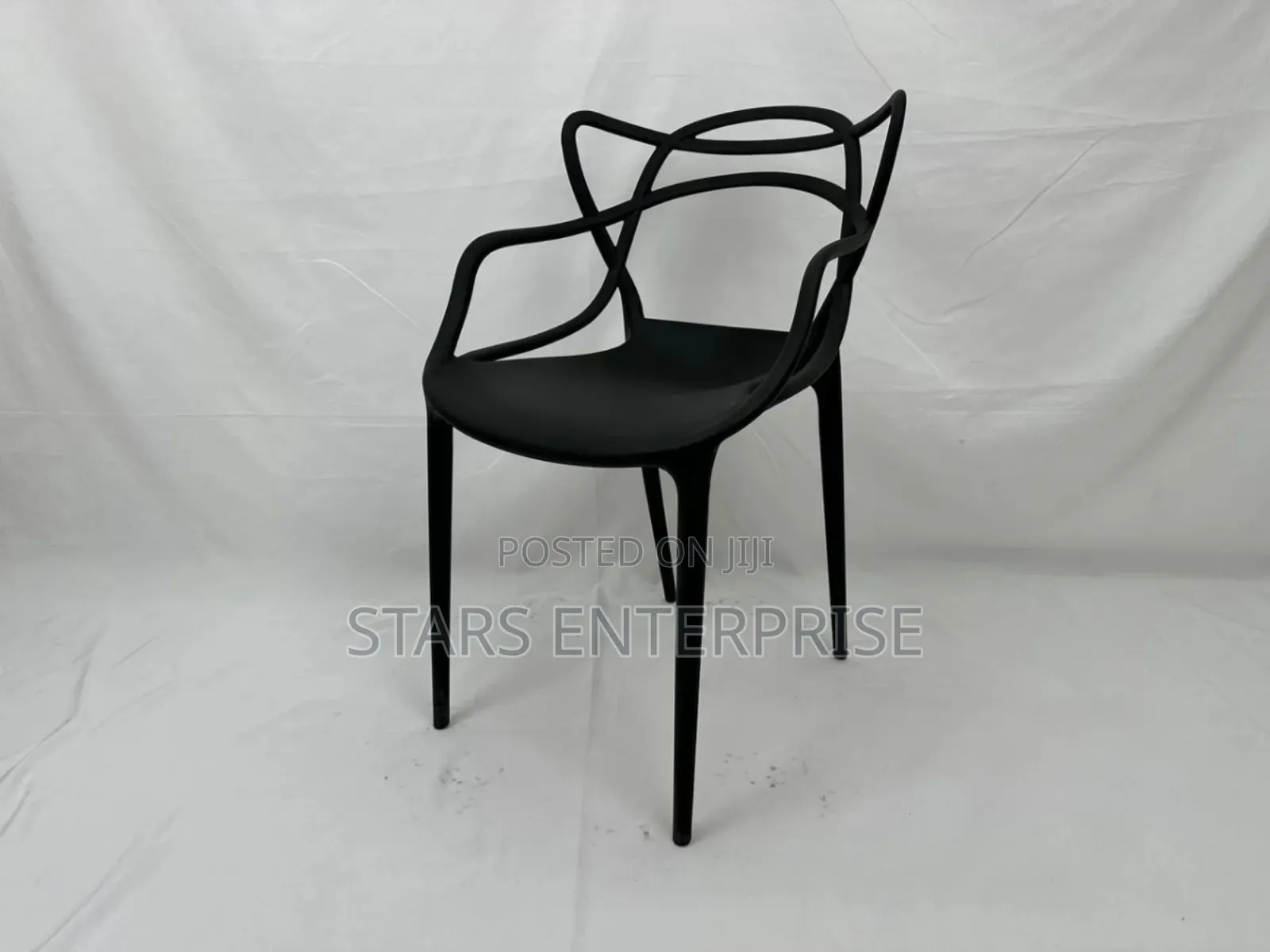 Plastic Restaurant Chair