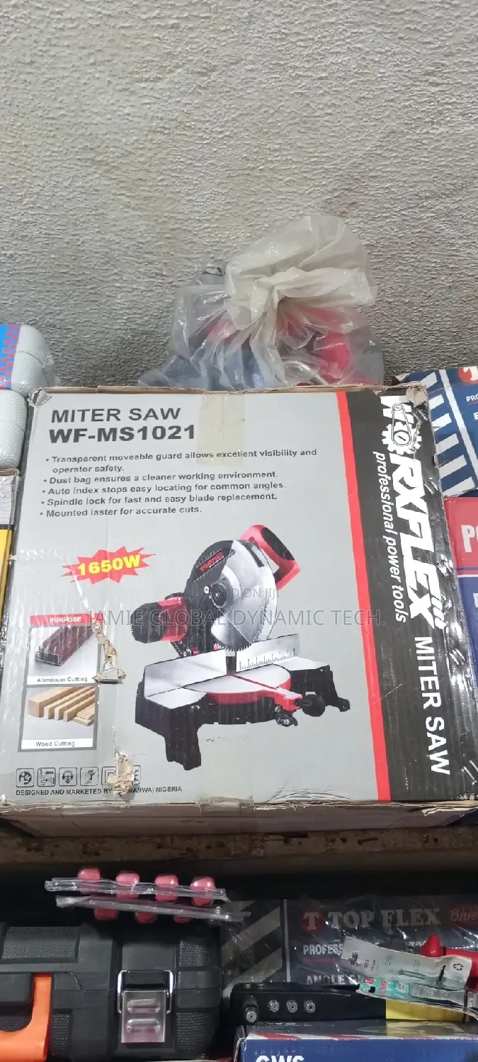 Miter Saw Machine