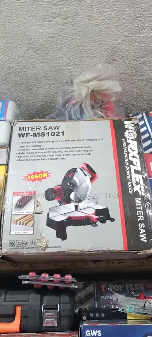 Miter Saw Machine
