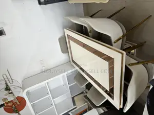 Set of Six Seaters Dining