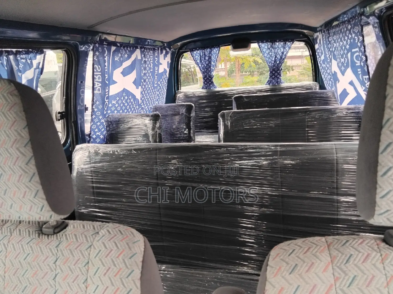Toyota HiAce 2005 Blue
