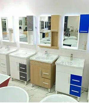 Cabinet Basin With Led Cabinet Mirrors