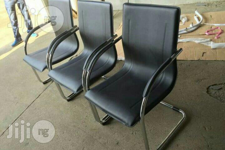 Visitors/Conference Chairs
