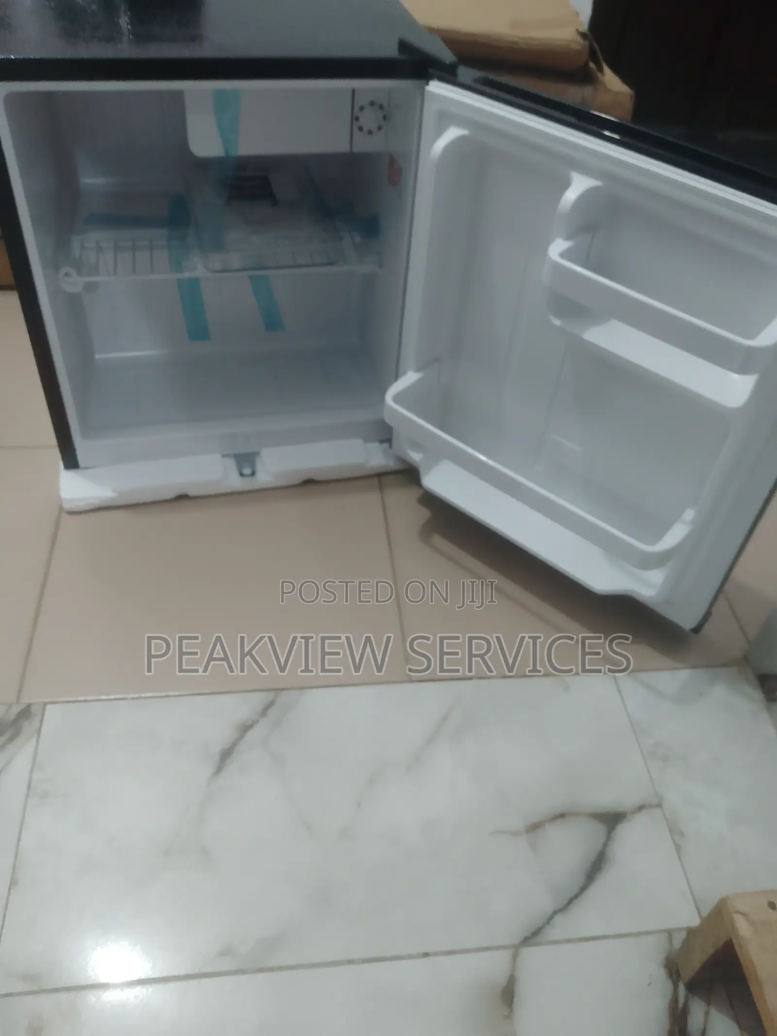 Best Eco Friendly 45l Royal Bedside Refrigerator
