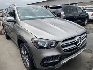 Mercedes-Benz GLE-Class GLE 350 2020 Gold