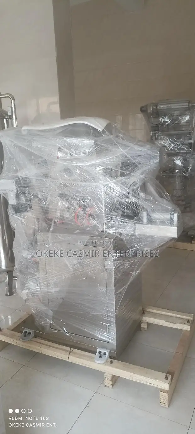 Liquid Packing Machine Pillow Packing 1