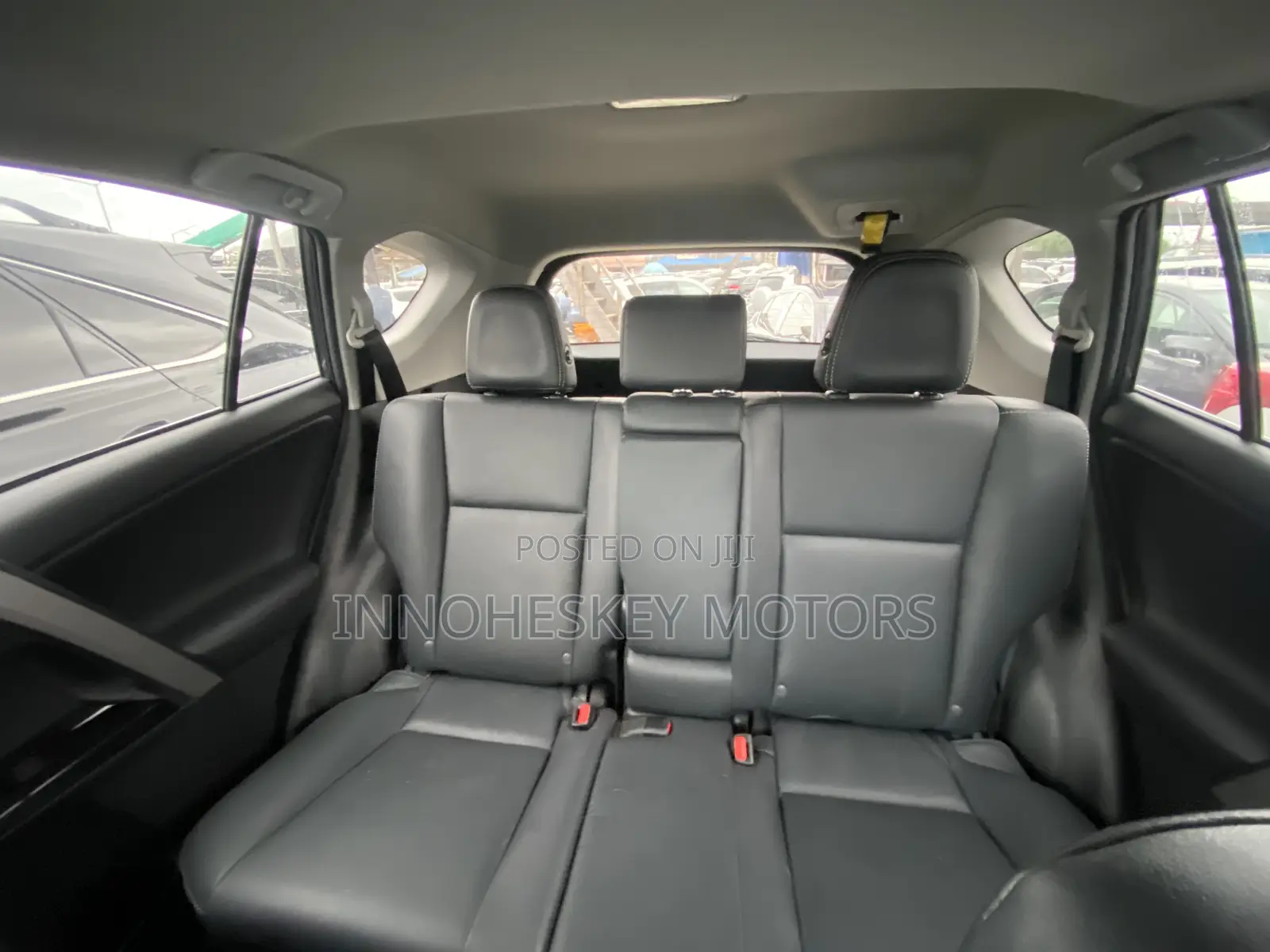 Toyota RAV4 2017 Gray