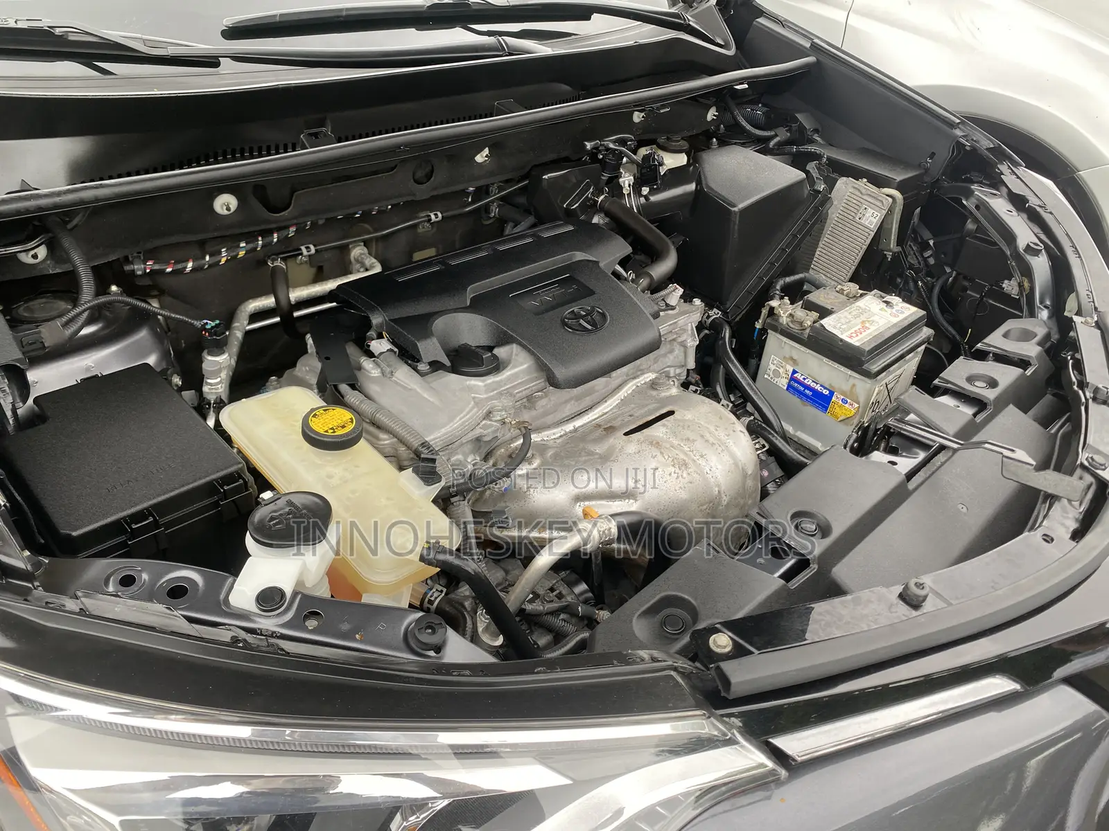 Toyota RAV4 2017 Gray