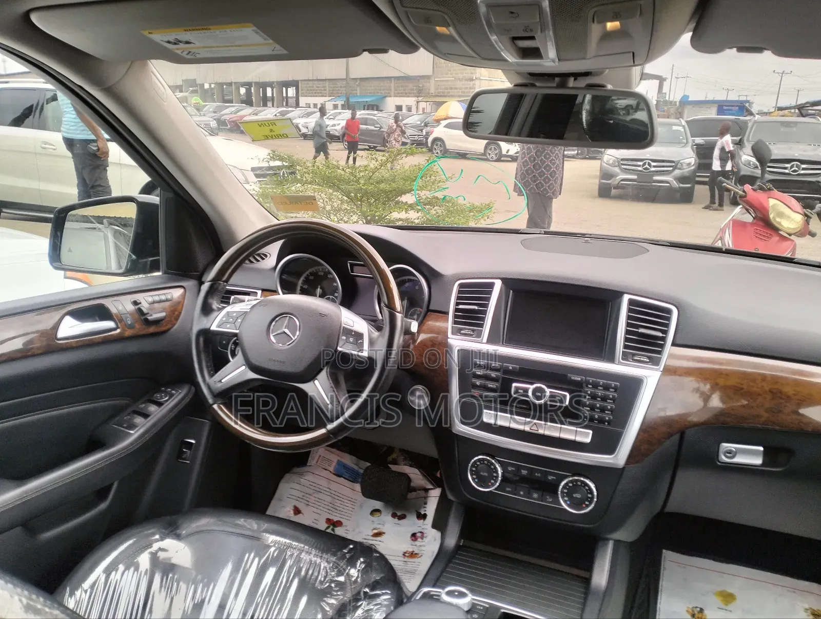 Mercedes-Benz M Class 2015 Black