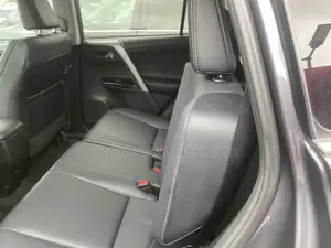 Toyota RAV4 2017 Gray