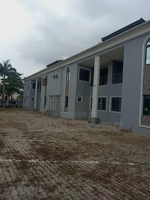 Photo - 4bdrm Duplex in Apo District for rent