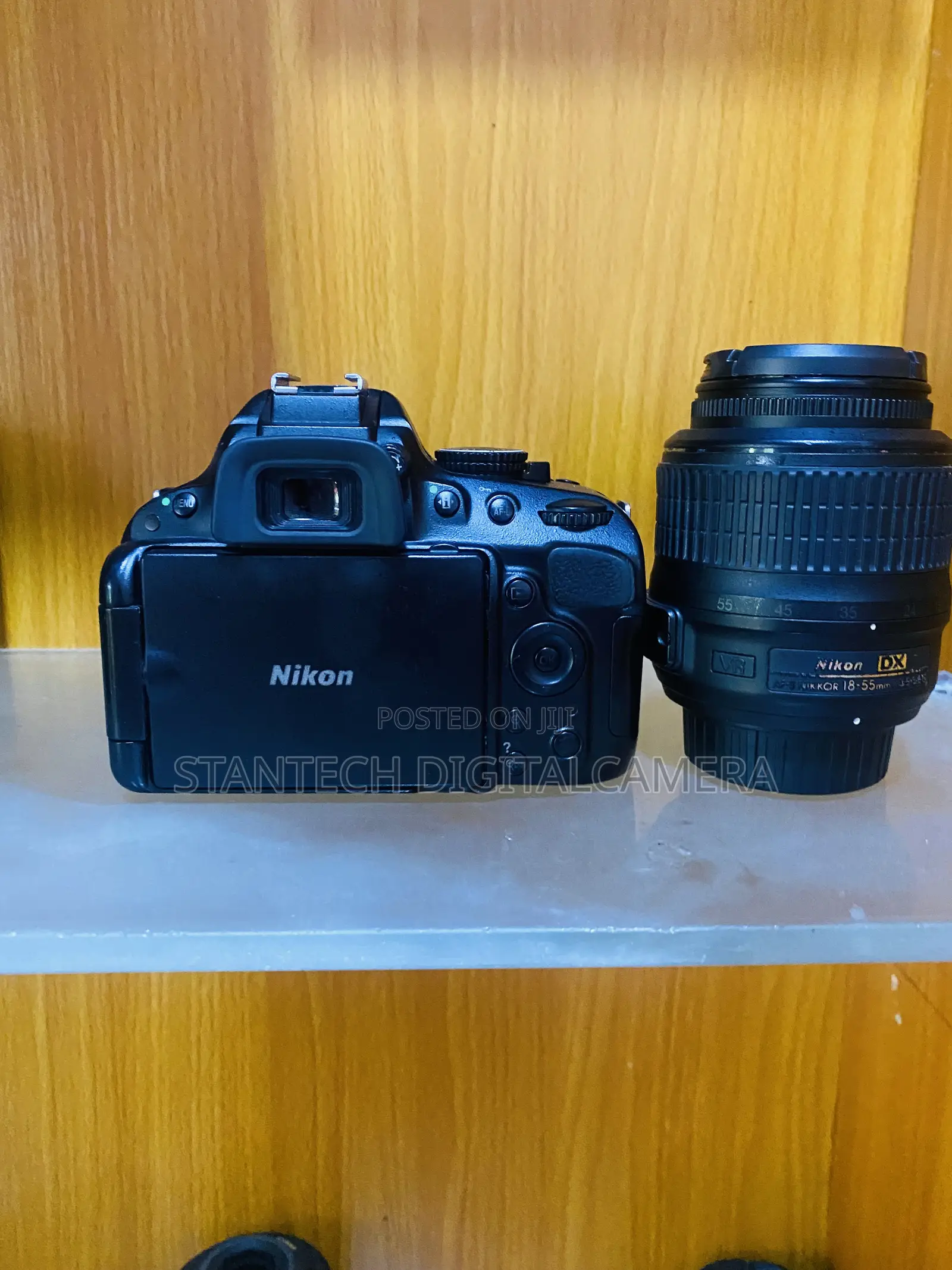Nikon D5100