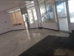30 SQM Shop,Office Space for Rent,At Lekki Phase1
