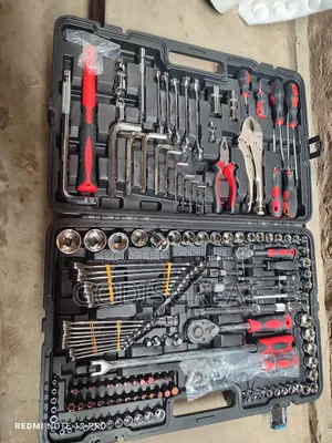 150ps 1⁄2, 3⁄8 1⁄4 Drive Socket Set Wit Combinations Spanner