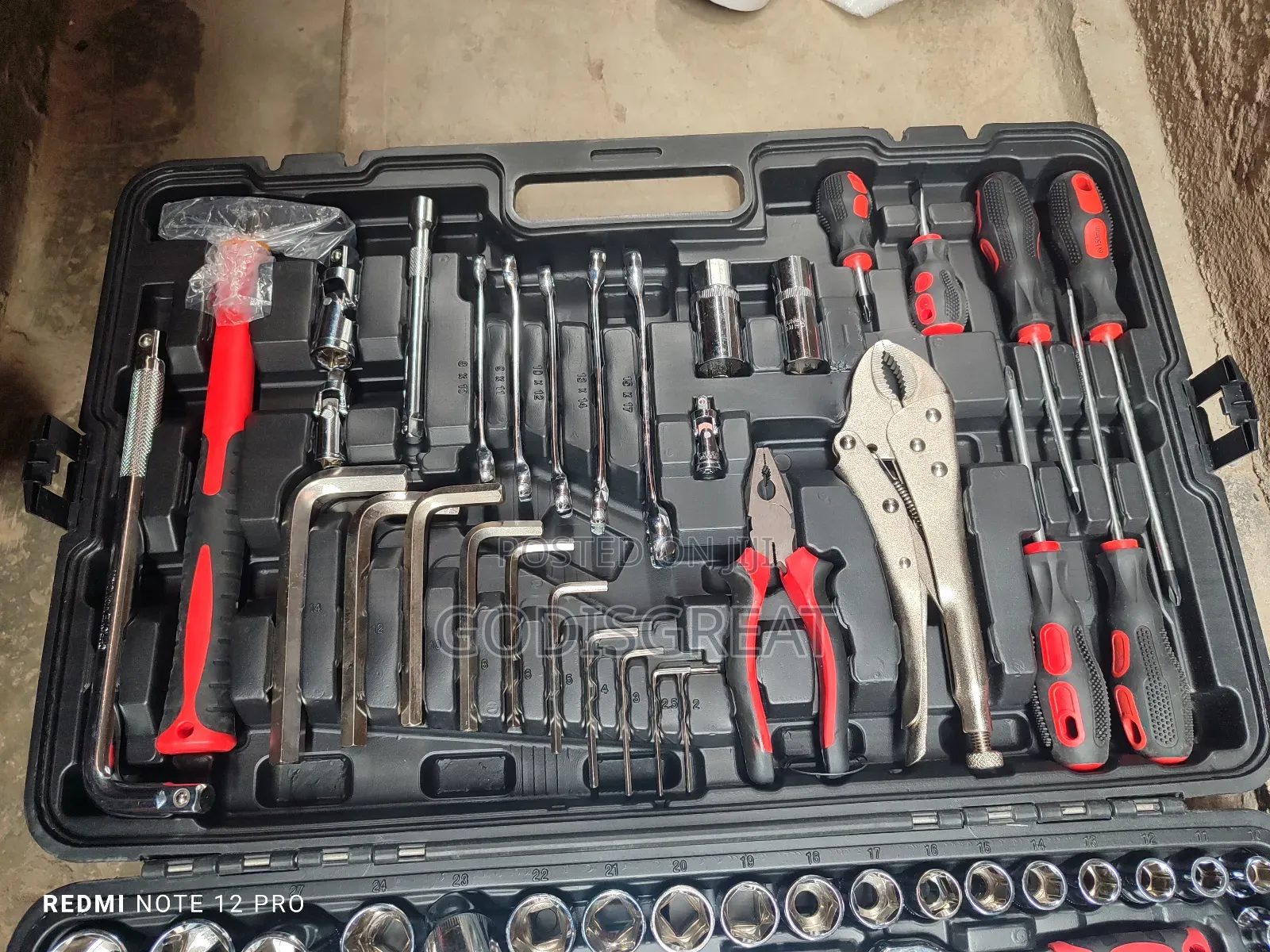 150ps 1⁄2, 3⁄8 1⁄4 Drive Socket Set Wit Combinations Spanner