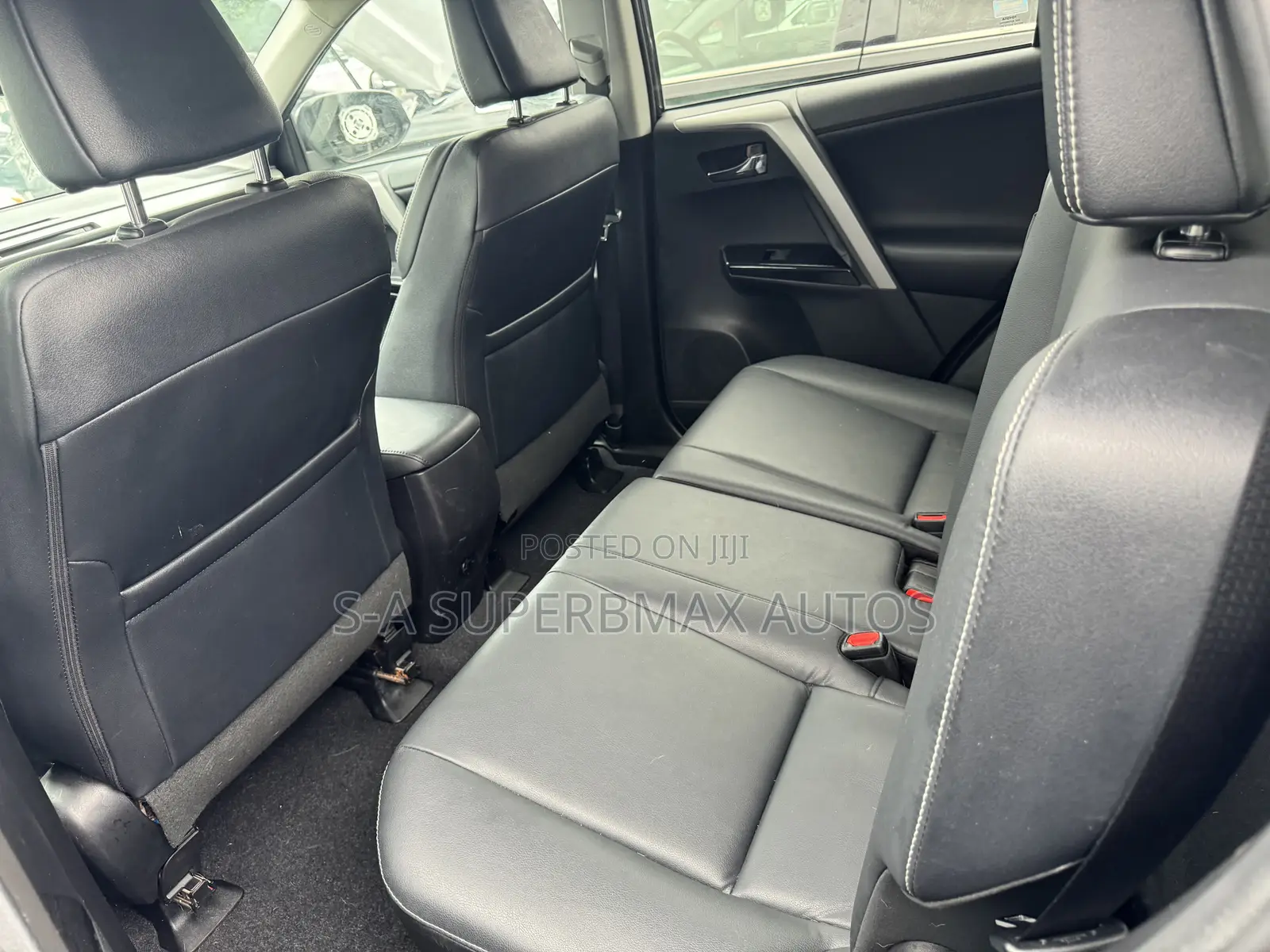 Toyota RAV4 2016 Gray