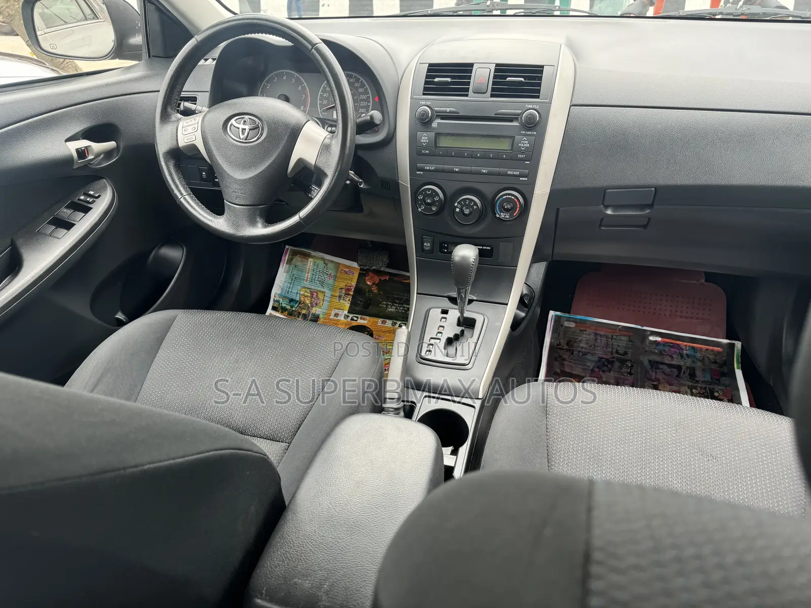 Toyota Corolla 2010 Black