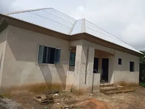 Photo - 3bdrm Bungalow in Idoro Road, Uyo, for sale