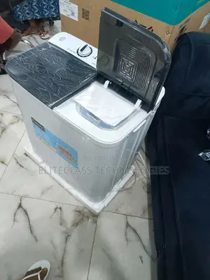 Very Affordable Century 6kg Washing Machine CW8522-B1