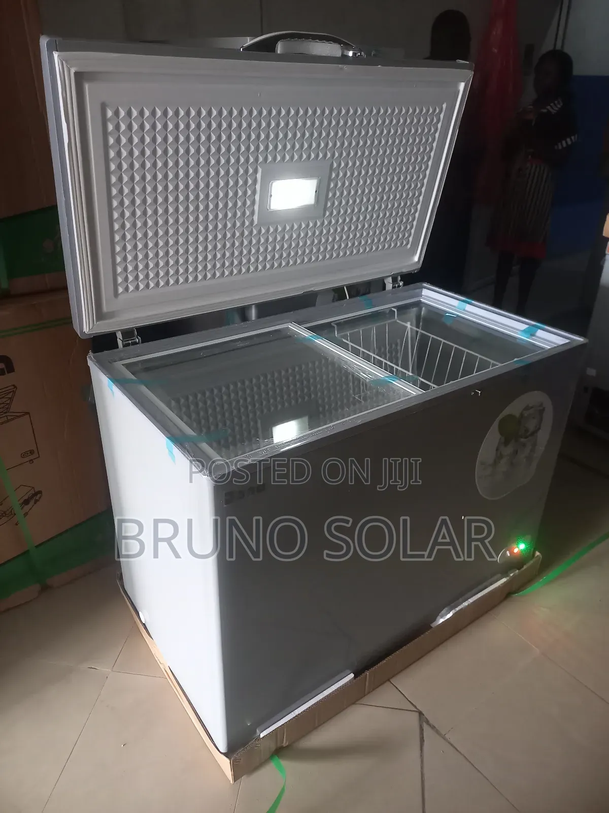 Bona Freezer Upright 004
