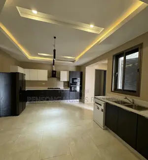 4bdrm Apartment in Ikoyi Lagos for rent