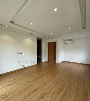 4bdrm Apartment in Ikoyi Lagos for rent