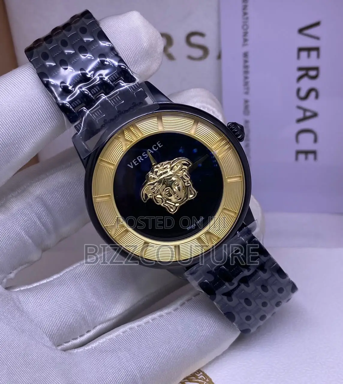 Original Versace Quartz Black Chain Watch Is Available