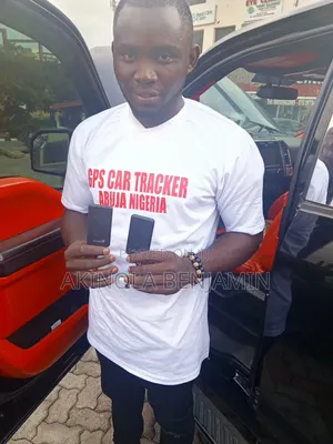 Premium Car Tracker Installation