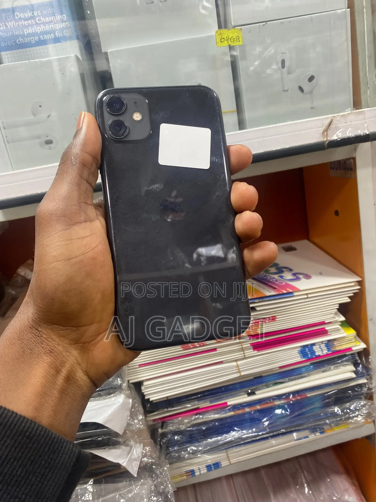 Apple iPhone 11 64 GB Black