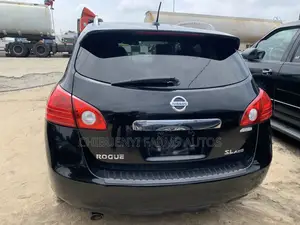 Nissan Rogue S 2011 Black