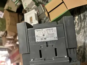 Schneider New Model Contactor LC1 D150 250amps All Black