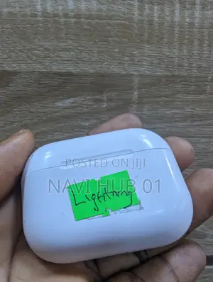 Airpods Pro Lightning Connector